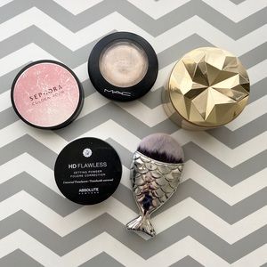 Makeup bundle
